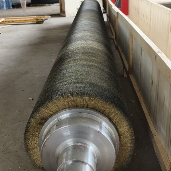 淬火/回火炉入口刷辊