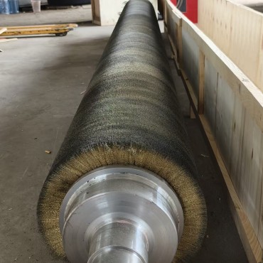 淬火/回火炉入口刷辊