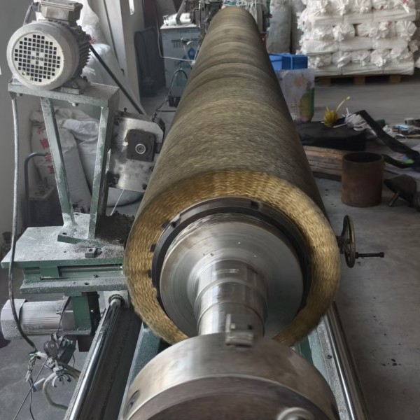 淬火/回火炉入口刷辊